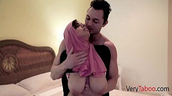 play Daughter in hijab fucked by horny dad- ella knox
