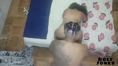 play Câmera escondida captura sessão de massagem íntima entre uma esposa traidora e um massoterapeuta adolescente