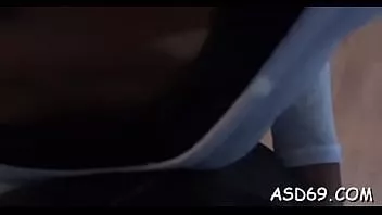Redare Frumusețea uluitoare se lovește capul și peștera